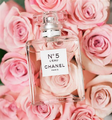 chanel n 5 l'eau review|is chanel no 5 good.